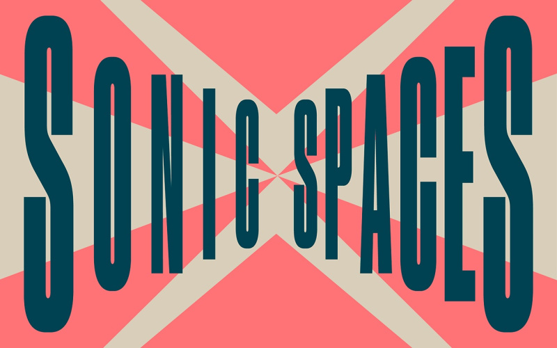 Kaleidoskopisch angeordneter Schriftzug "Sonic Spaces"